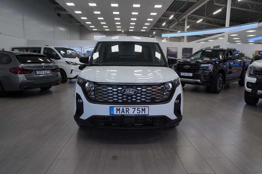 Bild 4 av Ford E-Transit Courier Skåp Trend Elmotor 100 kW 136hk 1-Vxl
