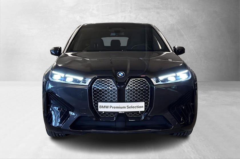Bilde 4 av BMW iX xDrive40 FullyCharged Krok, Panorama, LaserLys, H/K
