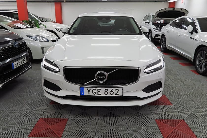 Bild 3 av Volvo S90 D4 Geartronic Momentum Drag Värmare Kamremmen är bytt