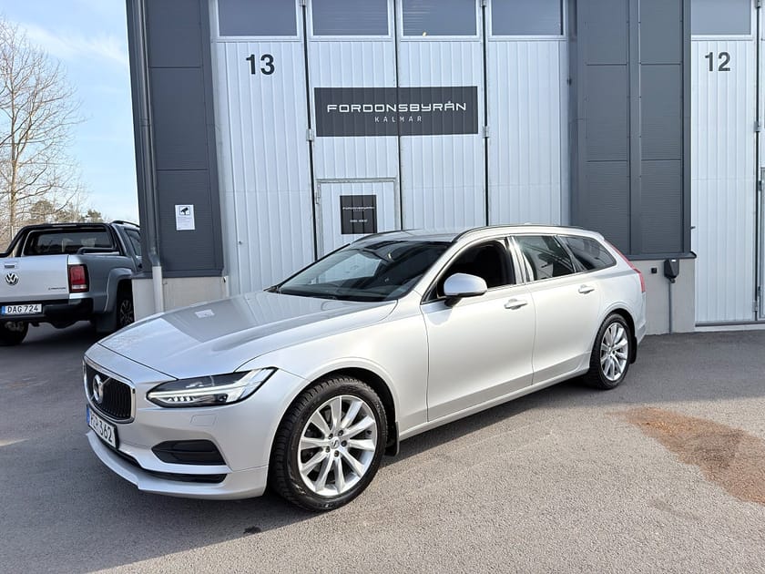 Bild 3 av Volvo V90 D3 AWD 150HK Automat Business D-värm Dragkrok