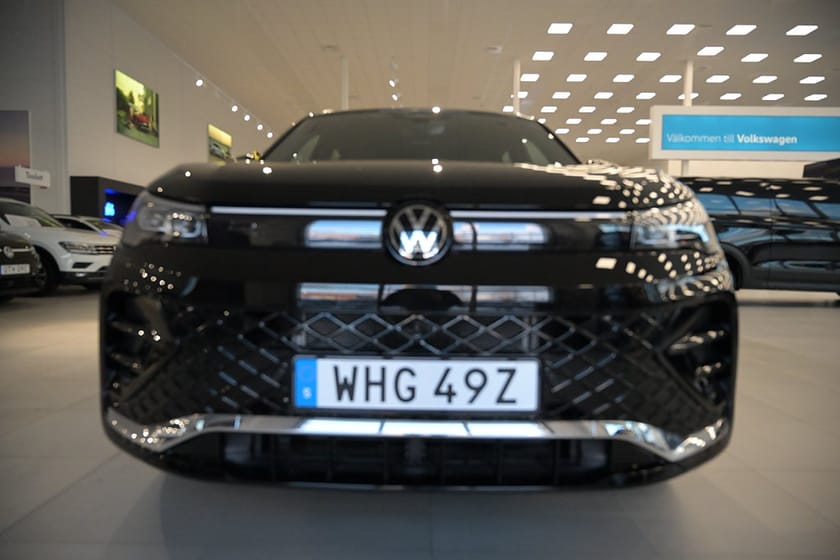Bild 3 av Volkswagen Tiguan eHybrid R-Line SWE - *0 kr insats!*