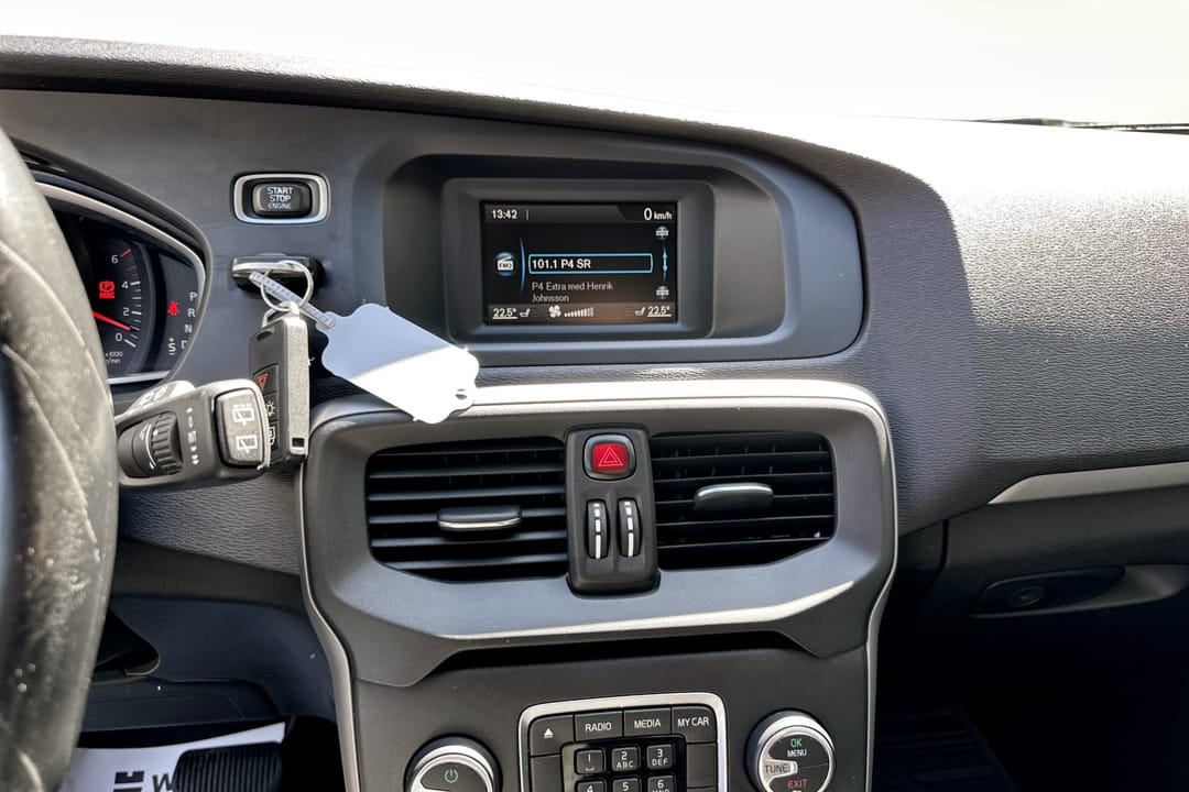 Volvo V40