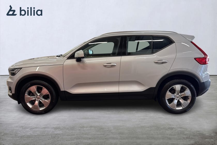 Bild 3 av Volvo XC40 D3 FWD Momentum Edition/Rattväme/Baksätesvärme/Navigation