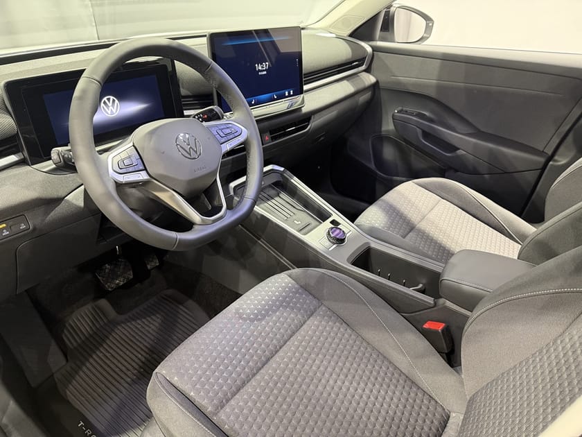 Bild 5 av Volkswagen T-Roc 1.5 DEMO *NYA MODELLEN*
