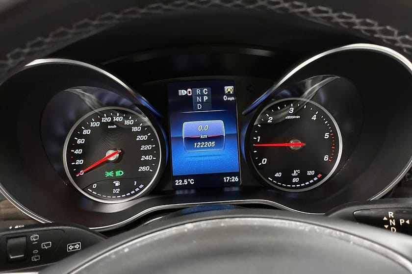 Bild 5 av Mercedes-Benz V 300d 4MATIC 3.2t AMG 7-sits Värmare 360° Navi