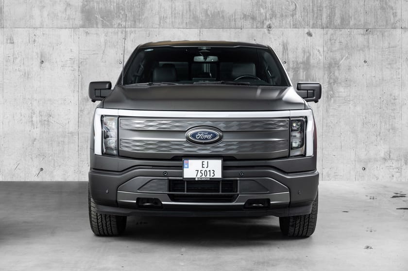 Bilde 2 av Ford F-150 Lightning Standard Range Reg. 2024 / Lariat Launch Edition AWD 98 kWh/Foliert