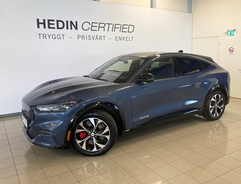 Bild 1 av Ford Mustang Mach-E Standard Range AWD CX727 SR AUT 400KM Räckvidd. KAMPANJ! 5495KR 18 MÅNADER!
