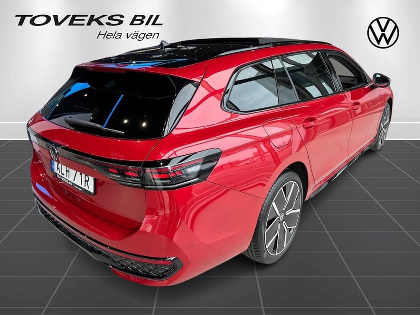 Bild 5 av Volkswagen Passat Variant eHybrid E-HYBRID 272 DSG6 R-LINE