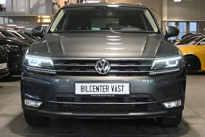 Bild 5 av Volkswagen Tiguan TDI 190hk 4M GT Executive Cockpit Drag