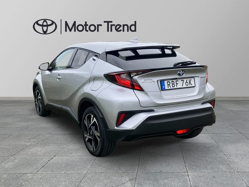 Bild 2 av Toyota C-HR Hybrid 1,8 X EDITION (MY23) NYHET BSM