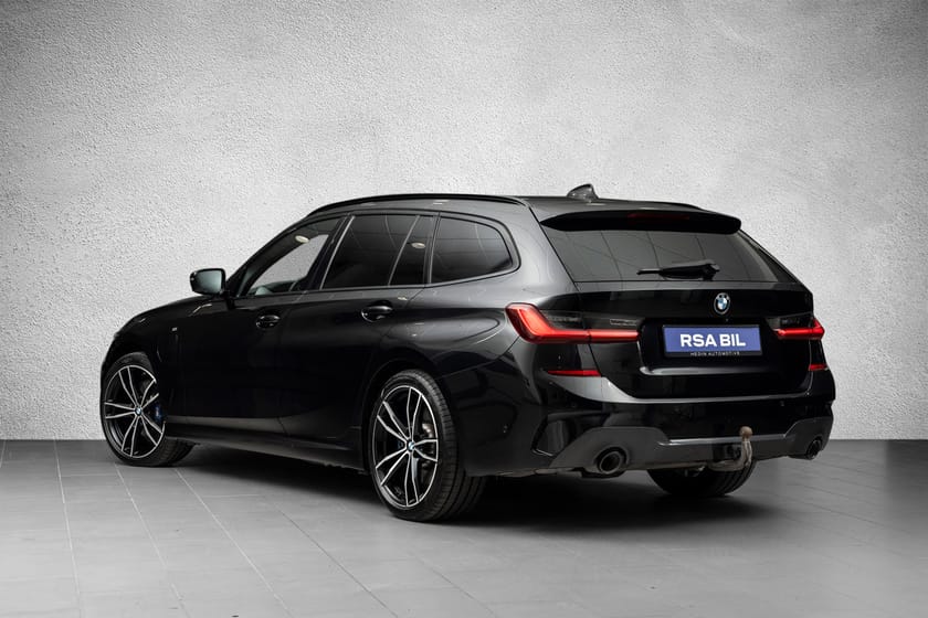 Bilde 3 av BMW 330e xDrive Touring Touring/HUD/KROK/SOLTAK/ELSETER/M-SPORT/HK/++
