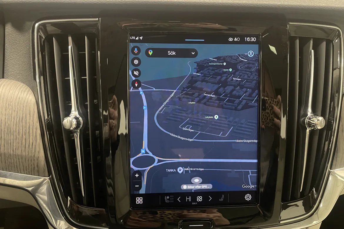 Volvo V90