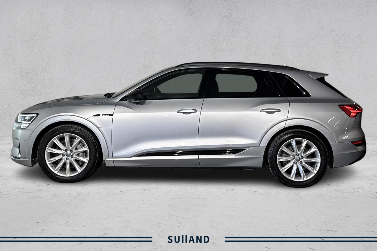 Thumnail bilde 1 av Audi e-tron 50 quattro