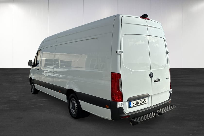 Bild 4 av Mercedes-Benz Sprinter 315 CDI RWD Panel Van SKÅP A4 9G-Tronic | Tempmatic | Backkamera |