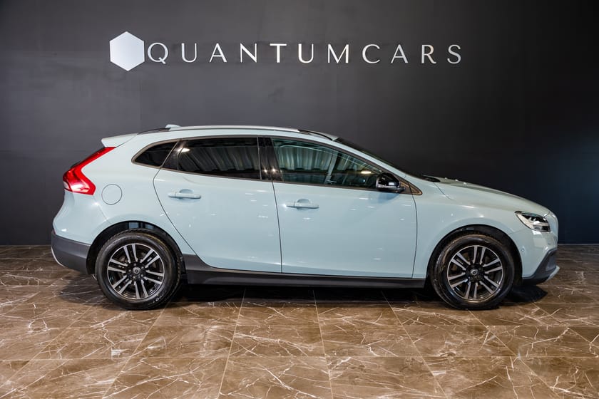 Bild 4 av Volvo V40 Cross Country D2 Geartronic, Momentum