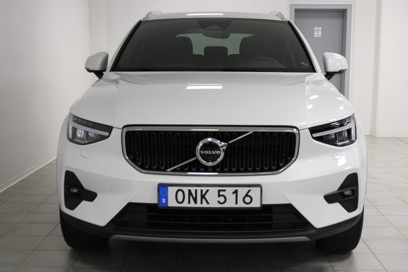 Bild 2 av Volvo XC40 B4 FWD Bensin Core SE II