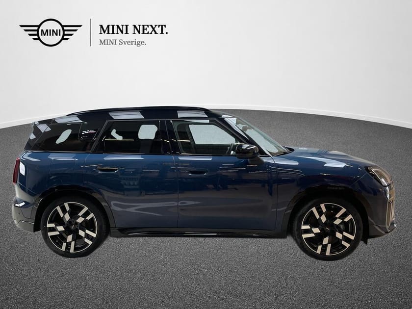 Bild 3 av MINI Countryman SE ALL4 John Cooper Works Trim, Paket XL
