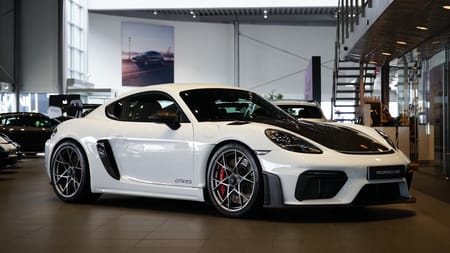 Porsche 718 Cayman GT4 RS