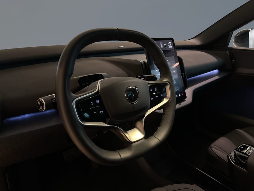 Bild 5 av Volvo EX30 Single Motor Extended Range Ultra//360-kamera//