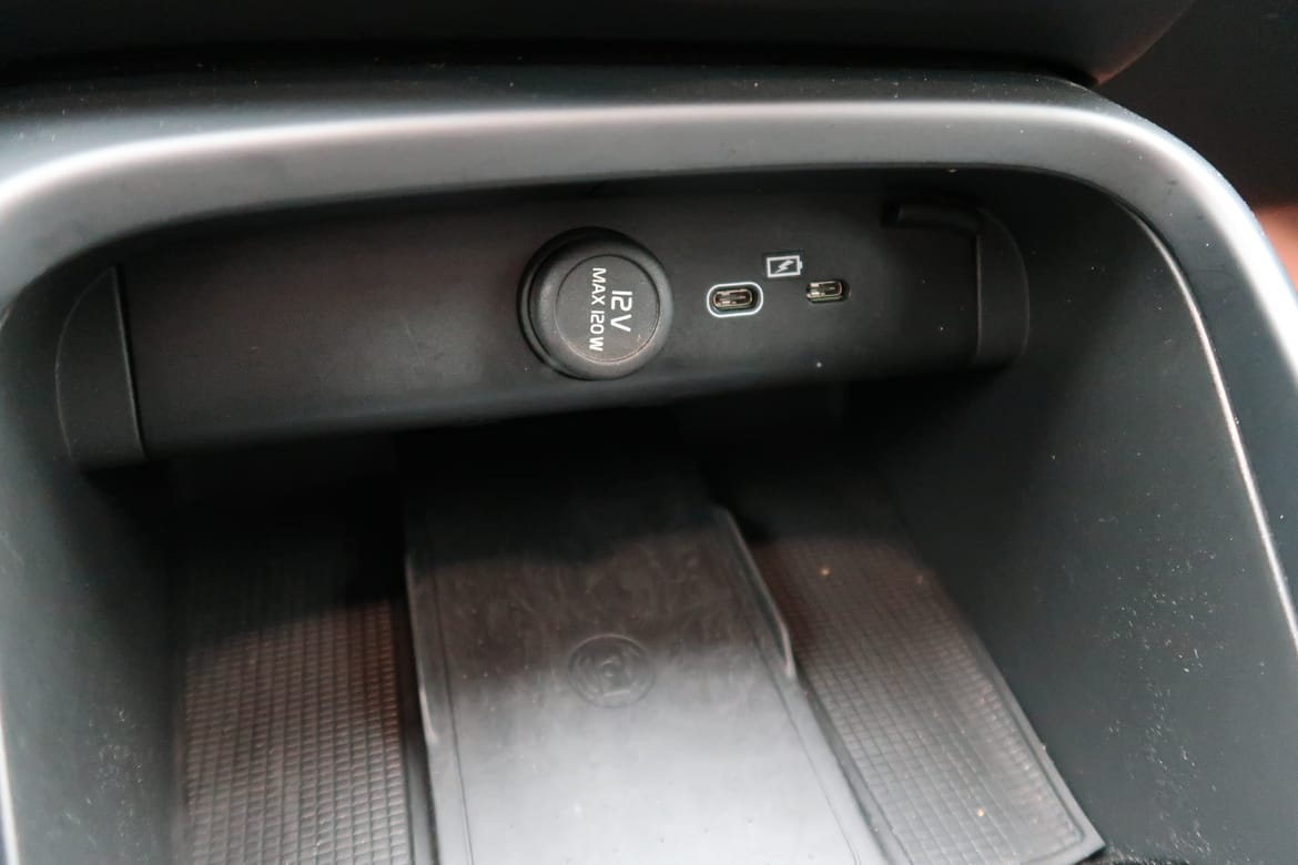 Volvo XC40 2023 - miniatyr 23