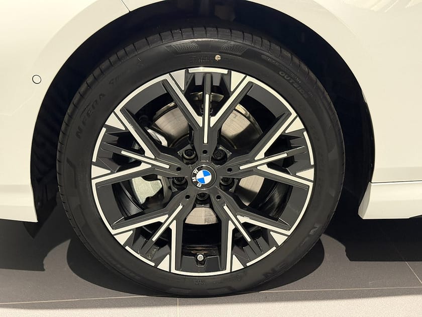 Bild 5 av BMW 120 M Sport Design Tonade Rutor Rattvärme 18" Park Assist