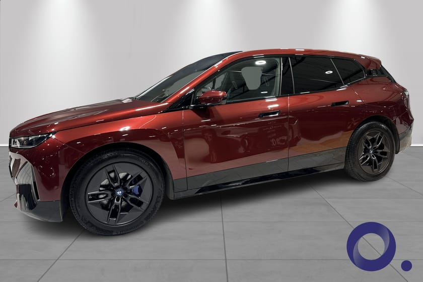 Bilde 2 av BMW iX xDrive50 Drive50 Fully Charged,Panorama,Bakakselstyring.
