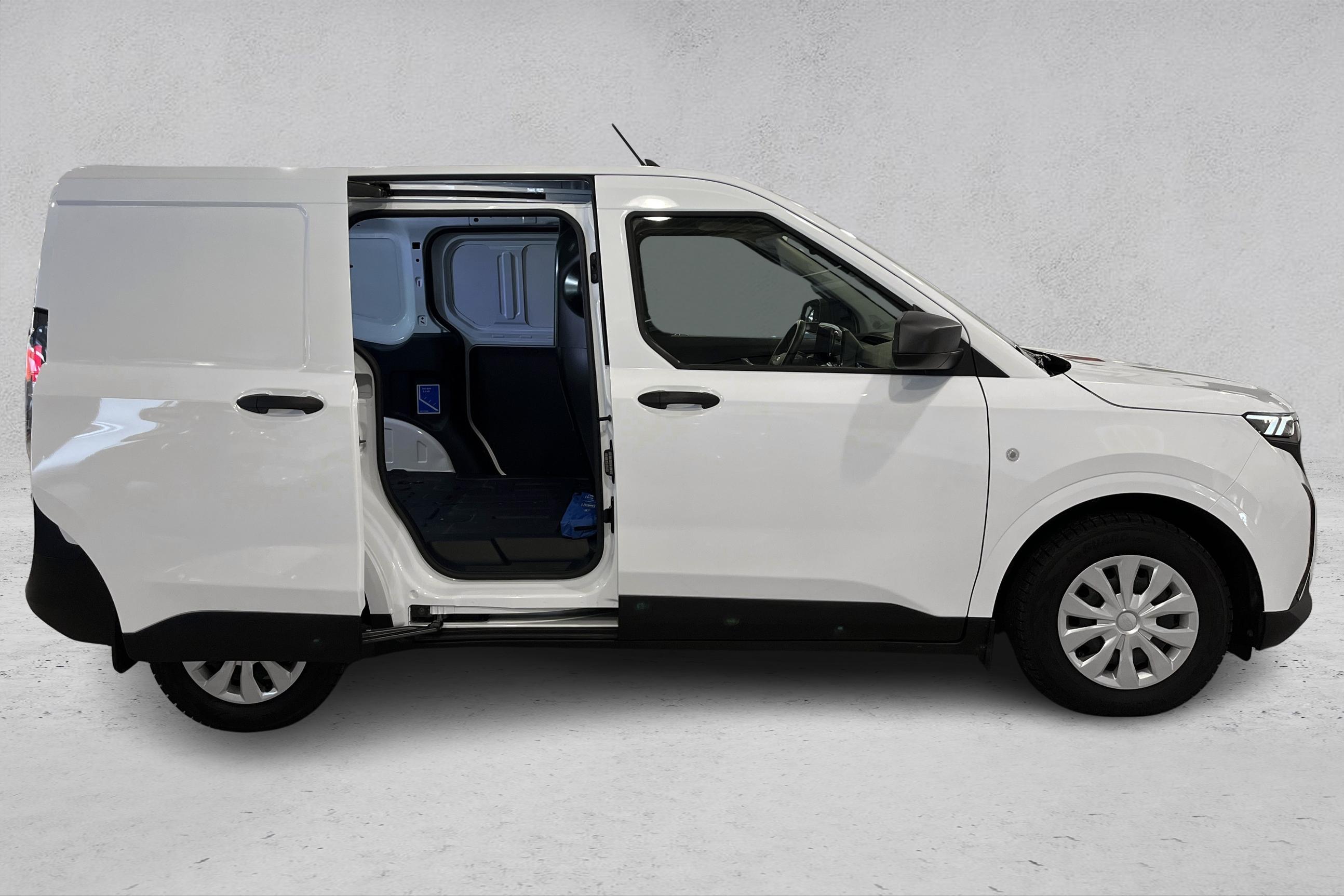 Thumnail bilde 3 av Ford Transit Courier