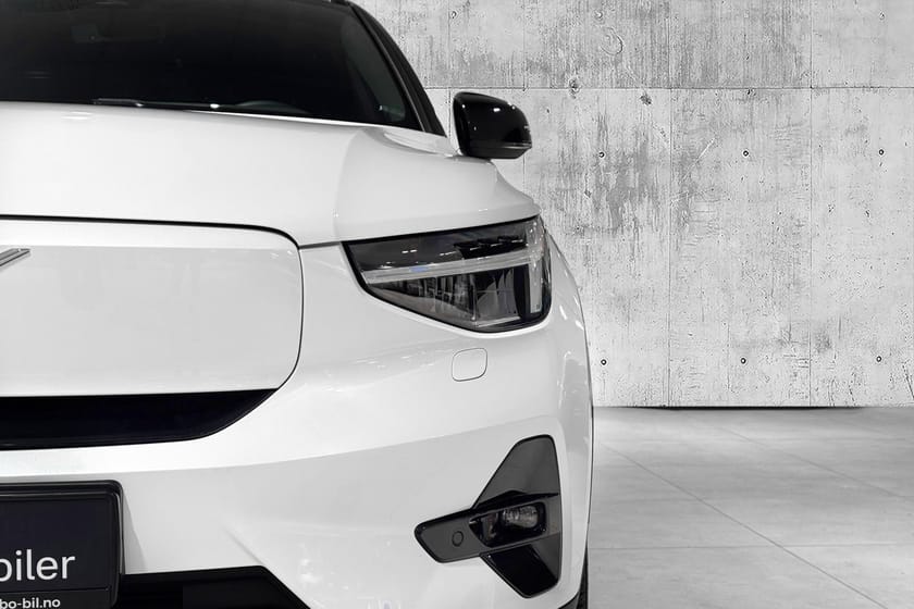 Bilde 4 av Volvo XC40 Recharge Single Motor Plus FWD PANO|19"