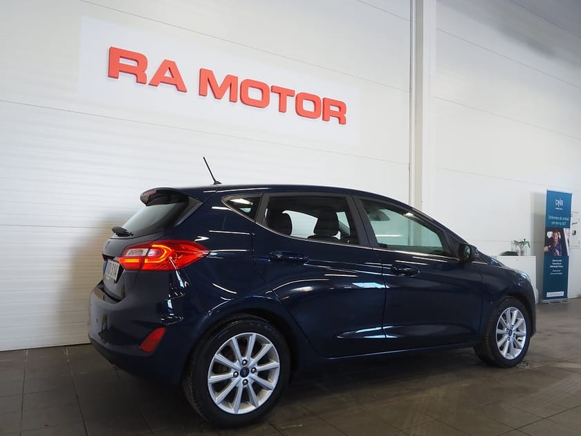 Bild 5 av Ford Fiesta 1.0 EcoBoost 100hk Titanium Carplay Farthållare