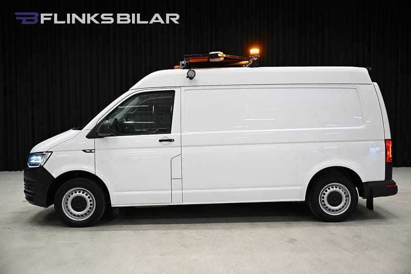 Bild 2 av Volkswagen Transporter 4Motion DSG 150HK L2|Högtak|V-Inredd|LED|GPS|Leasbar