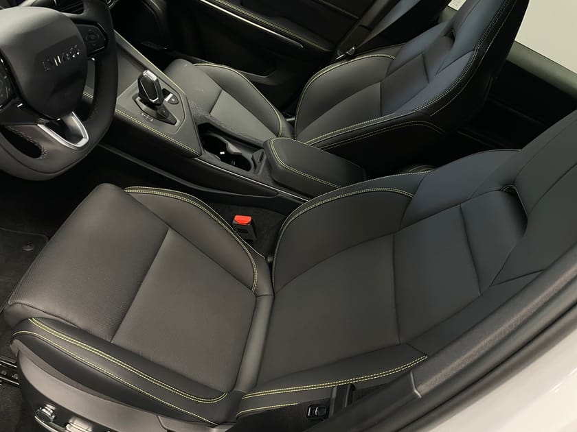 Bild 4 av Lynk & Co 01 PHEV More