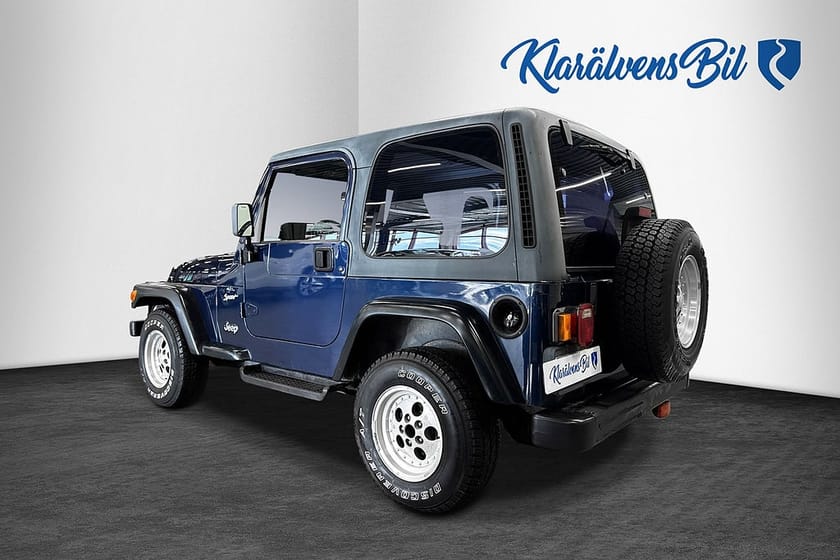 Bild 3 av Jeep Wrangler 4.0 4WD (184hk) 1 Ägare / Hög & Lågväxel / Stereo