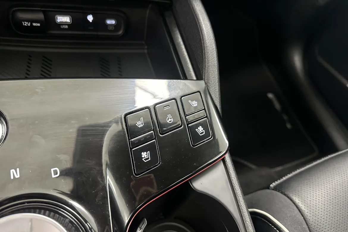 picture of a car