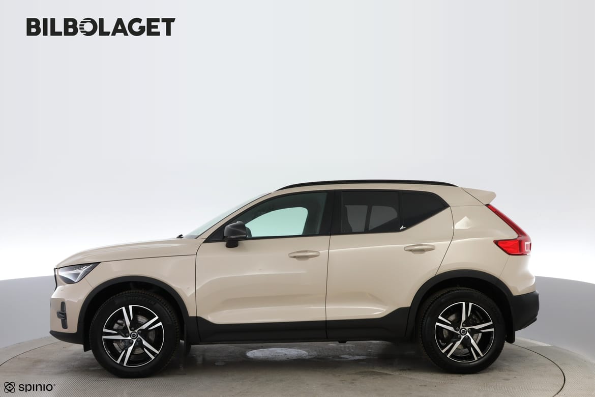 Volvo XC40 2025 - miniatyr 2