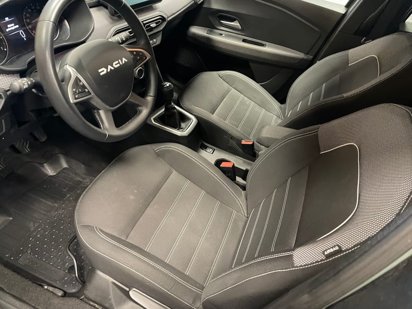 Bild 4 av Dacia Jogger 7-sätes TCe 110 Expression 7 platser