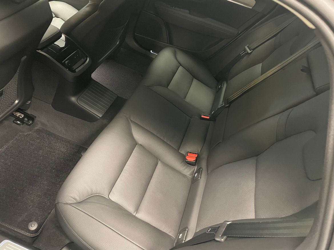 Bild 5 av 6 på bilen