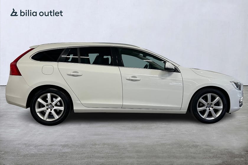 Bild 5 av Volvo V60 D4 Summum BE PRO 190hk Taklucka Navi Läder BLIS