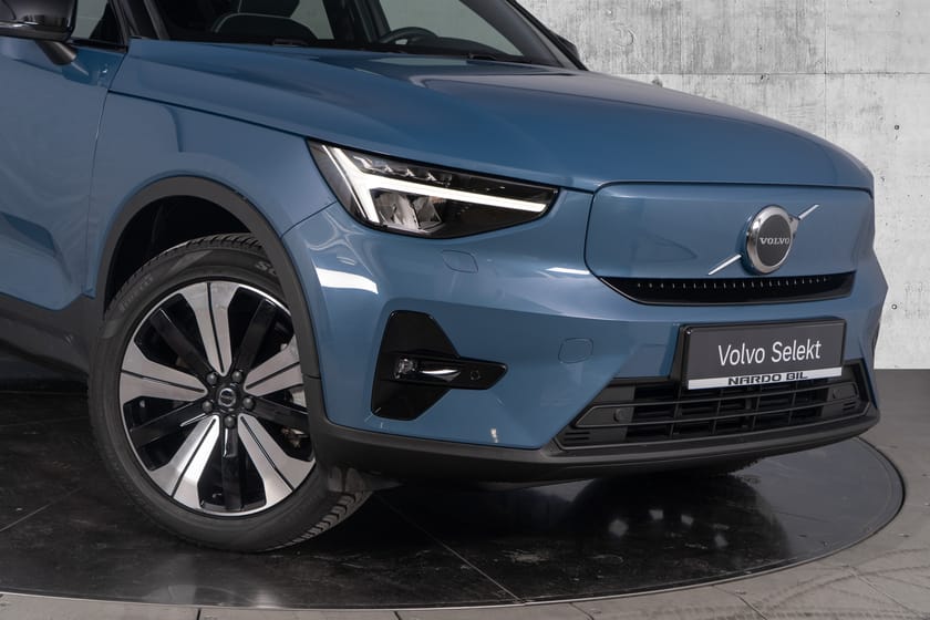 Bilde 3 av Volvo XC40 Recharge Single Motor Plus 231 hk. Krok/Varmepumpe/VOC/Adaptiv CC