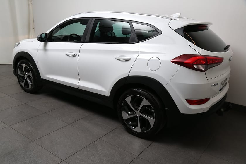 Bild 4 av Hyundai Tucson 1,7 CRDi 141hk Move! Aut Navi Kamera 19” Drag