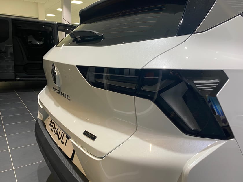 Bild 5 av Renault Scenic E-Tech Scénic Electric evolution+ 60kWh/170 II, Privatleasing fr 3669:-