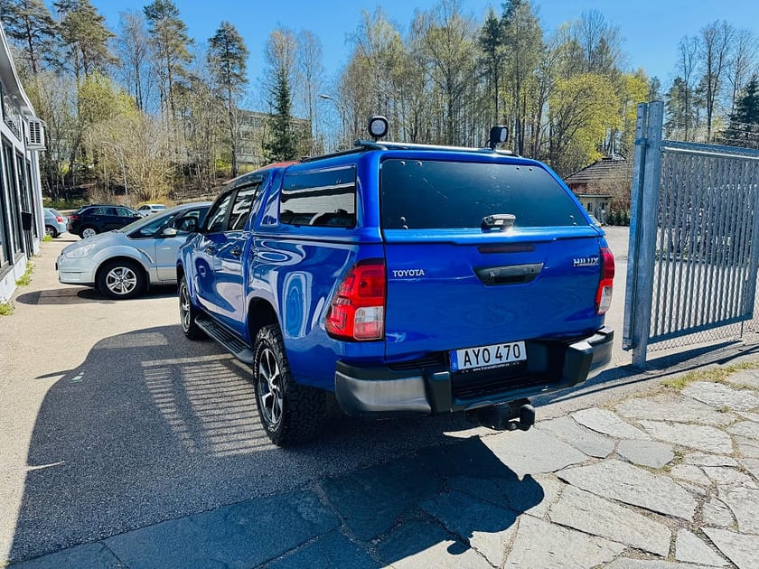 Bild 5 av Toyota Hilux Dubbelhytt 2.4 AWD 150HK AUTOMAT / KÅPA / MOMS