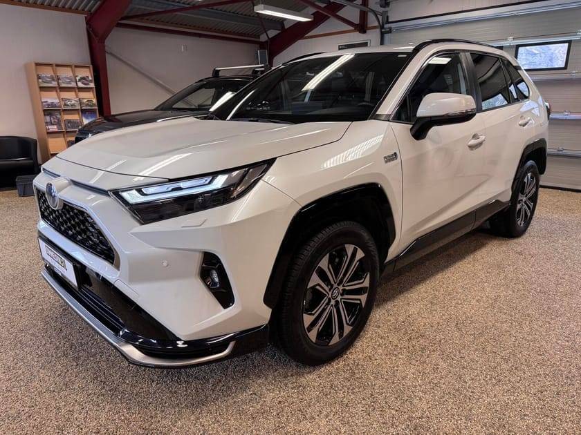 Bilde 2 av Toyota RAV4 Plug-in Hybrid PHEV AWD-i Active Tech
