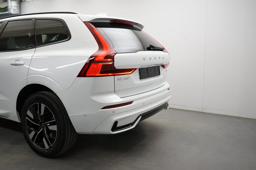 Bild 3 av Volvo XC60 T6 Plus Dark Nordic Edition