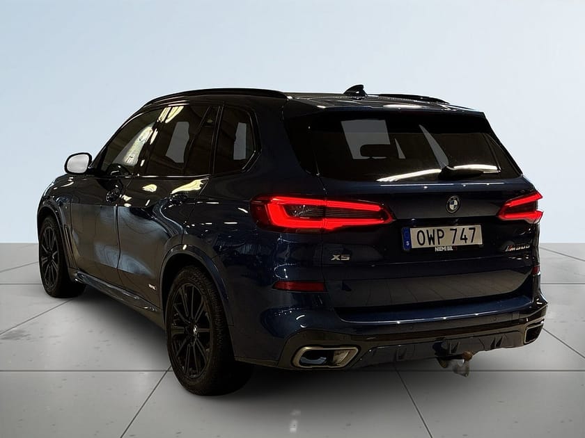 Bild 5 av BMW X5 M50d M Sport Sky Lounge Drag Dvärmare 360° Massage S&V