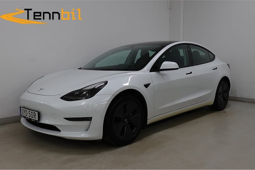 Bild 1 av Tesla Model 3 Long Range AWD 360° Premium Sound Autopilot Pano P-Värm