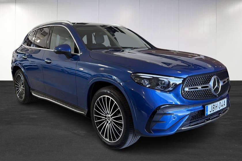 Bild 2 av Mercedes-Benz GLC 300 d e 4MATIC de  AMG Premium / AIRMATIC / Panorama / Drag