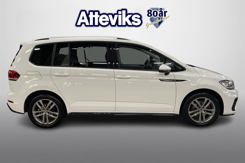 Bild 2 av Volkswagen Touran 7-seater 1.5 TSI R-line | 7-Sits | Drag