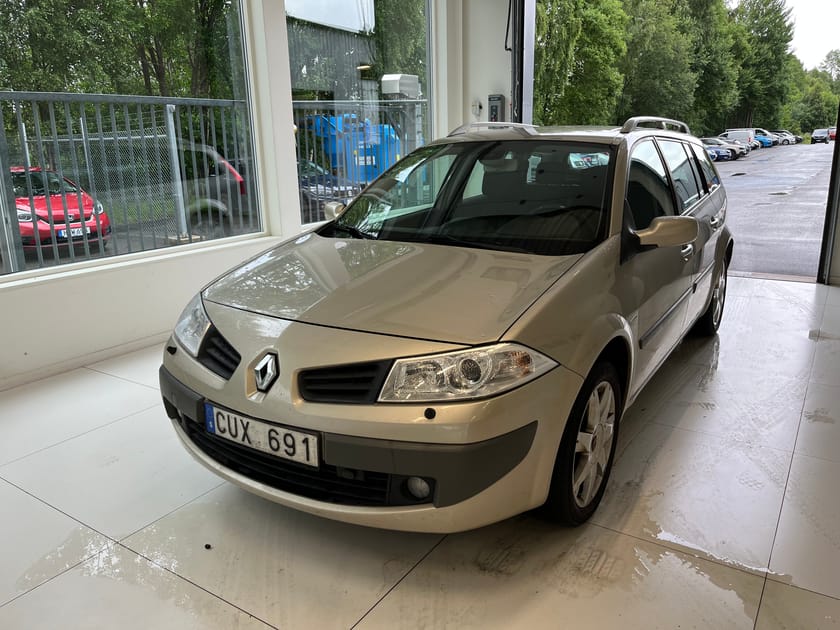 Bild 2 av Renault Mégane Grandtour 1,6 Touring Besiktigad till 270131