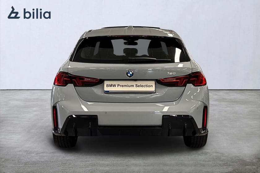 Bild 5 av BMW 120 M-Sport | Panorama | Backkamera | Rattvärme