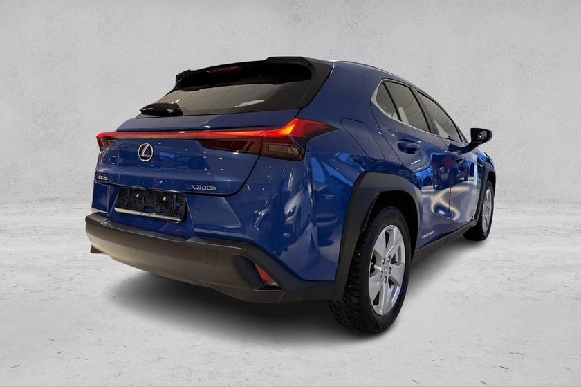 Bilde 5 av Lexus UX 300e | Premium | Rattvarme